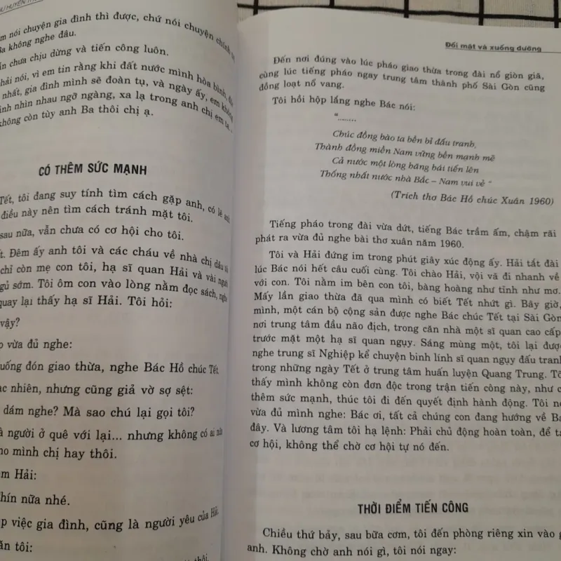 KÝ ỨC NHƯ HUYỀN THOẠI tập 2. Trung ương Hội Liên Hiệp Phụ Nữ. Năm 2006 576461