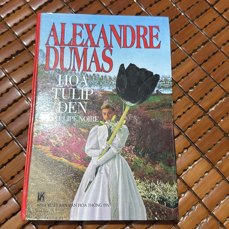Hoa TuLip đen - Alexandre Dumas 532065