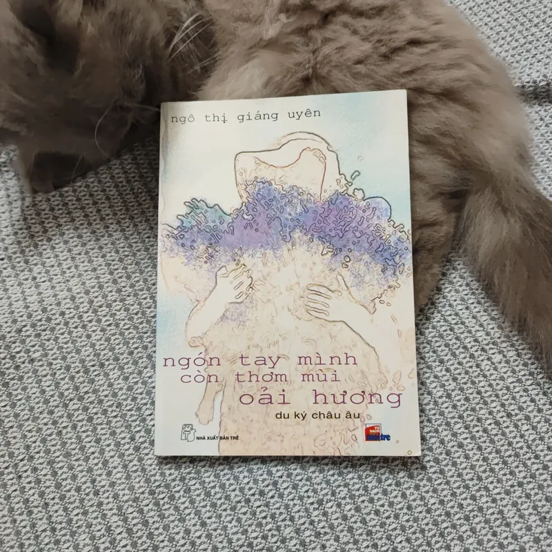 Ngón tay mình còn thơm mùi oải hương  736347