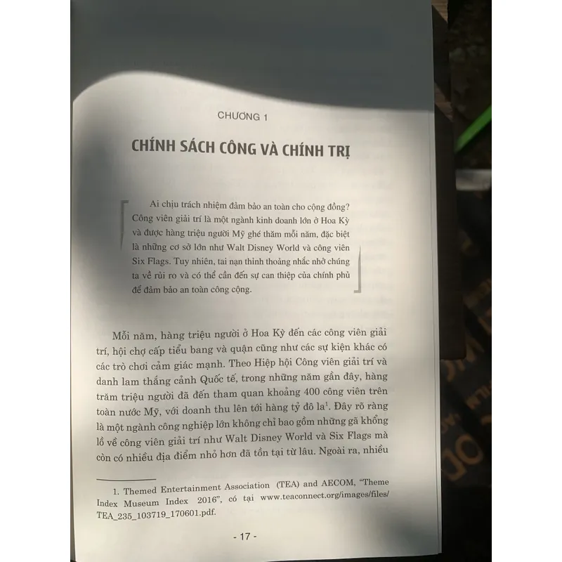 Chính sách công: chính trị, phân tích và các lựa chọn, MICHAEL E. KRAFT - SCOTT R. FURLONG 713361