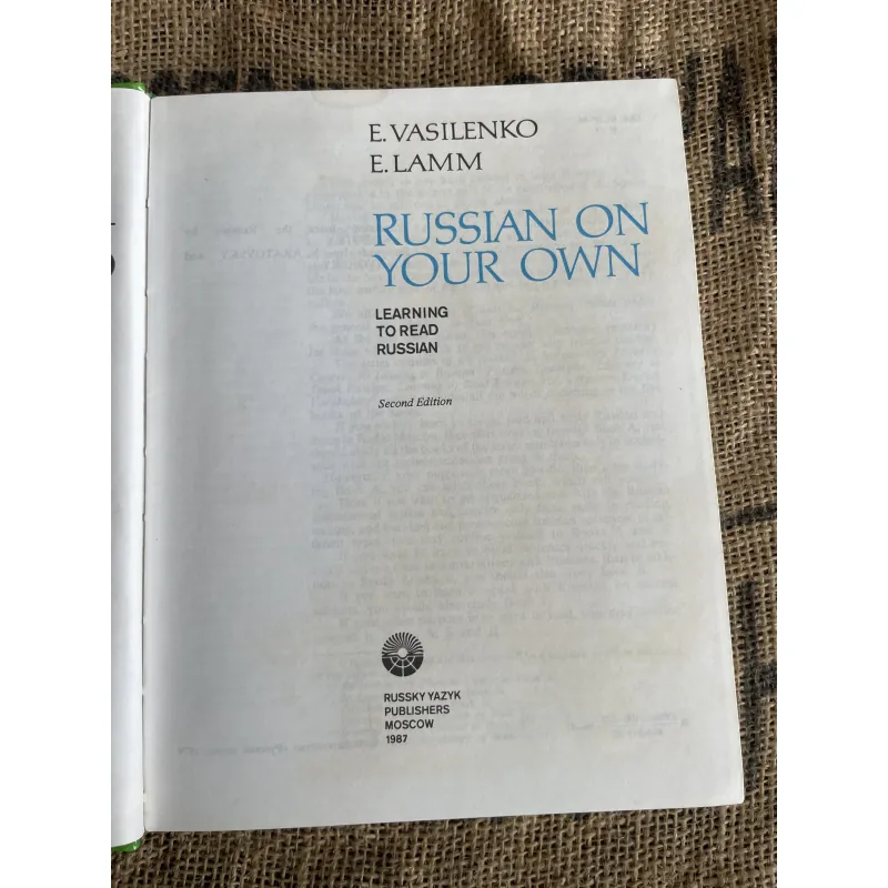Russian on Your Own: Learning to Read Russian; sách tự học tiếng Nga  1013118
