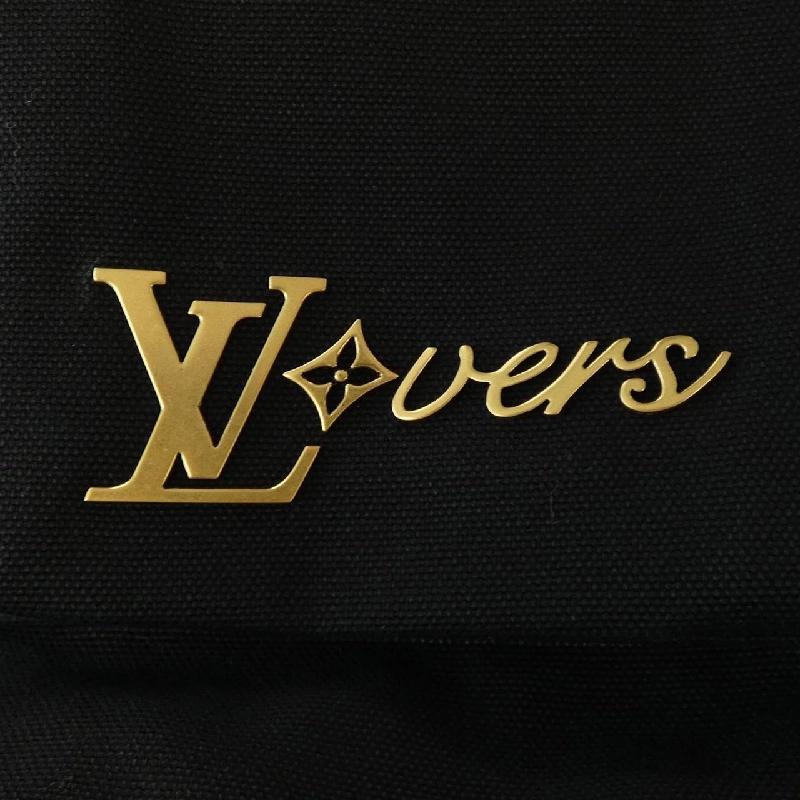 Quần short LOUIS VUITTON - Hàng hiệu Chính hãng 891331