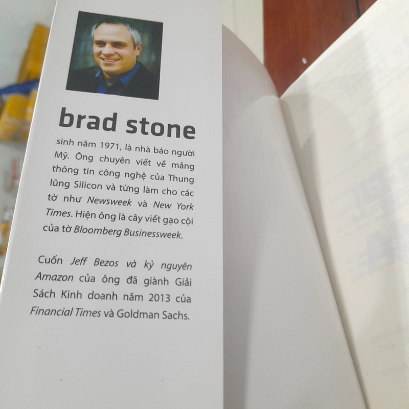 JEFF BEZOS và kỷ nguyên AMAZON 497960