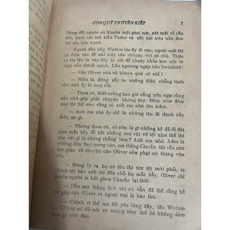 Con quỷ truyền kiếp - C. Kerruish (Douglas Douglas-Kerr-Rish). Thế Lữ dịch 1021646