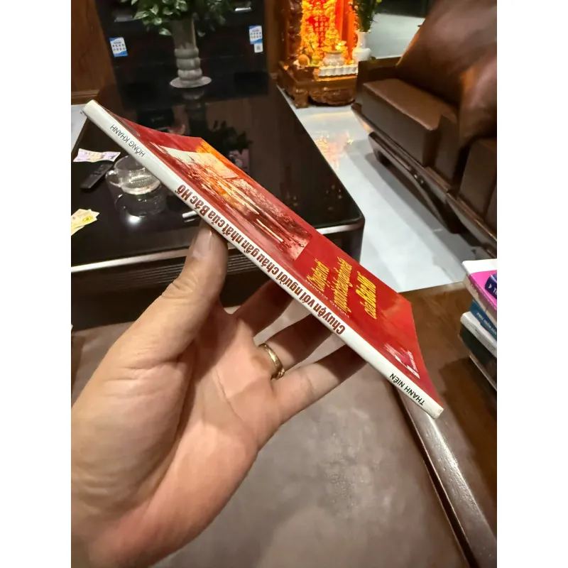 Chuyện Với Người Cháu Gần Nhất Của Bác Hồ - Hồng Khanh- K5 1033901