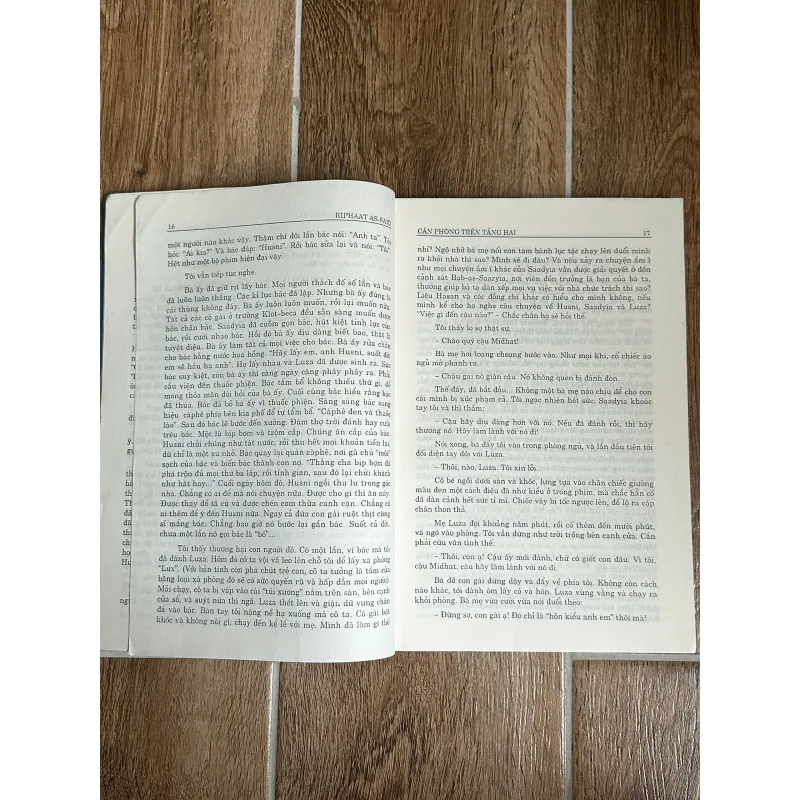 Tạp Chí Văn Học Nước Ngoài - Tổng Hợp Số 2001 (gồm Sigmund Freud, Helmut Zenker, v.v) 738047