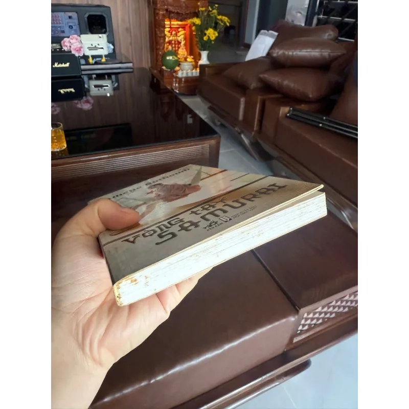 Vòng Tay Samurai – Amélie Nothomb | Tiểu thuyết văn học châu Âu đặc sắc (Nhã Nam) 977798