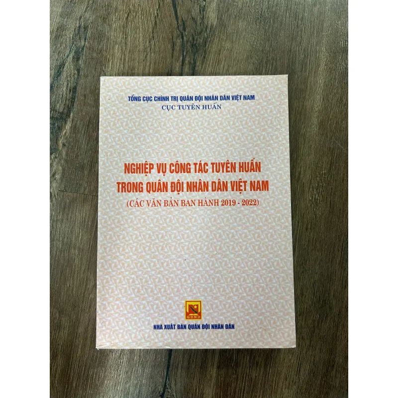 Nghiệp vụ công tác tuyên huấn trong Quân đội Nhân dân Việt Nam 739723