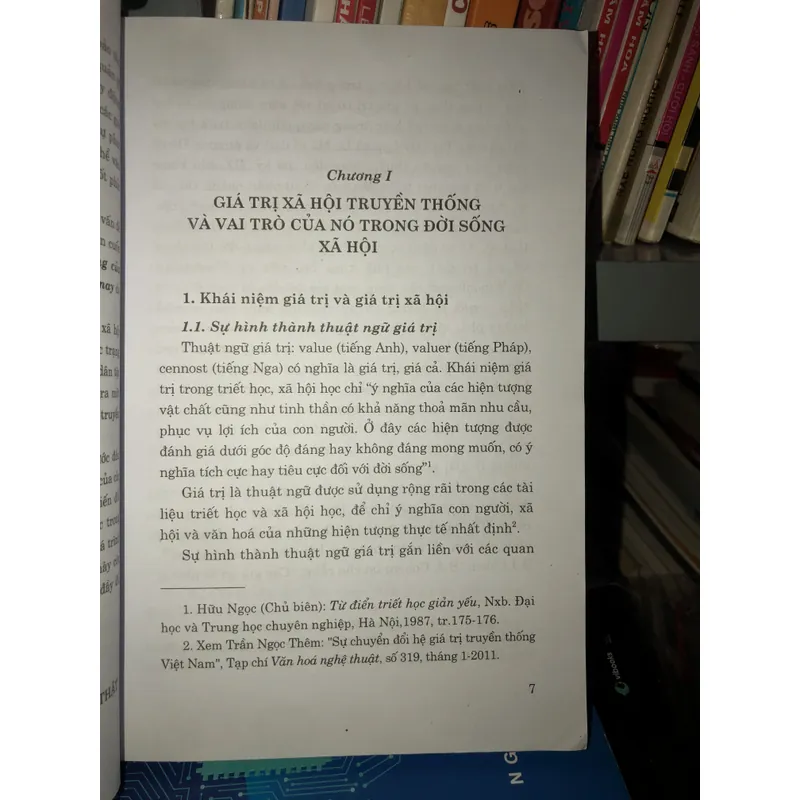 Sự biến đổi những giá trị xã hội truyền thống của đồng bào các dân tộc thiểu số… 704333