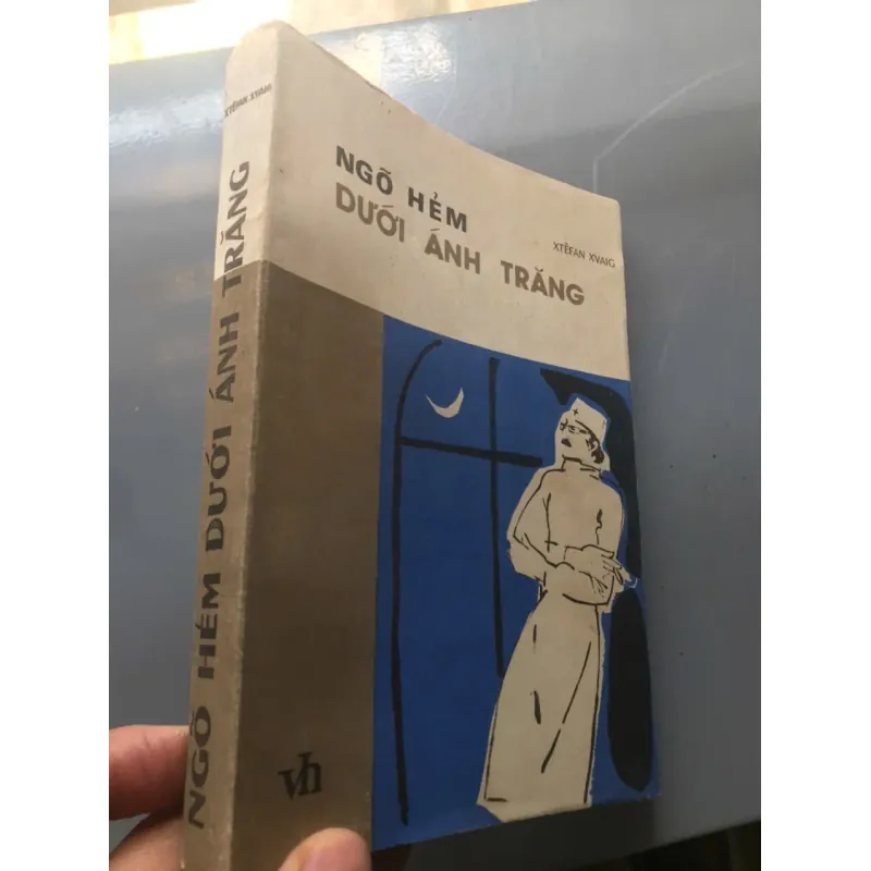 NGÕ HẺM DƯỚI ÁNH TRĂNG - XTEFAN XVAIG 598233
