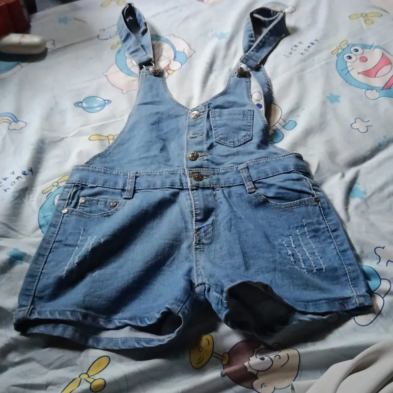 Quần yếm jean size s m 990206