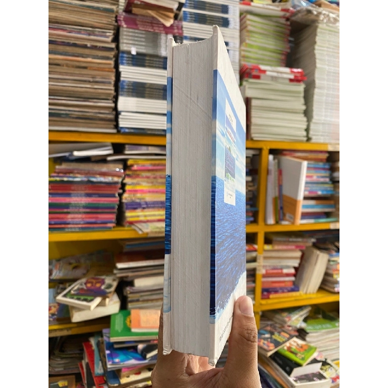 Văn hoá dân gian biển đảo Khánh Hoà những góc nhìn - Ngô Văn Ban 1013036