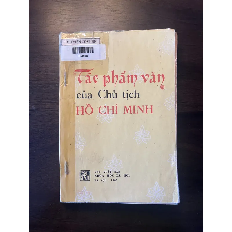 Combo 4 cuốn sách về Bác Hồ (sưu tầm) 625039