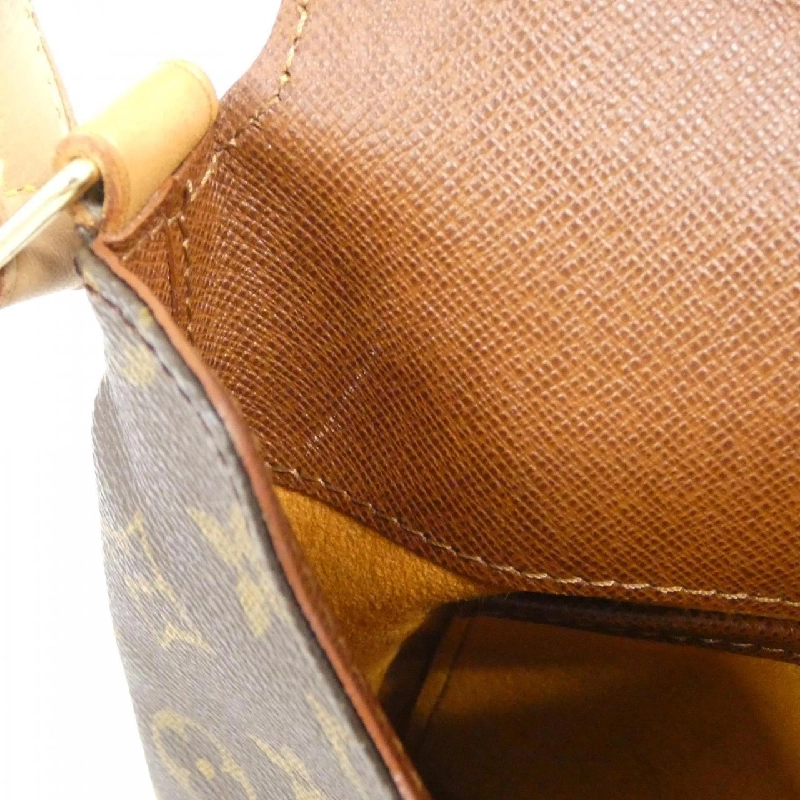 Túi đeo vai Louis Vuitton Monogram Musette Tango M51388 611959