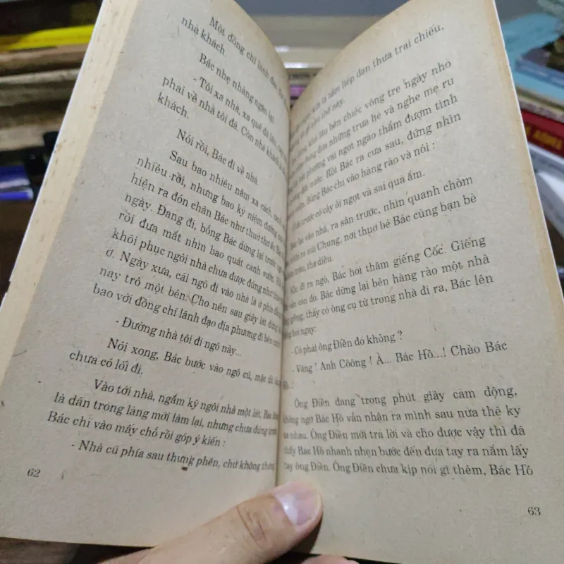 Chuyện Với Người Cháu Gần Nhất Của Bác Hồ - Hồng Khanh 1007035