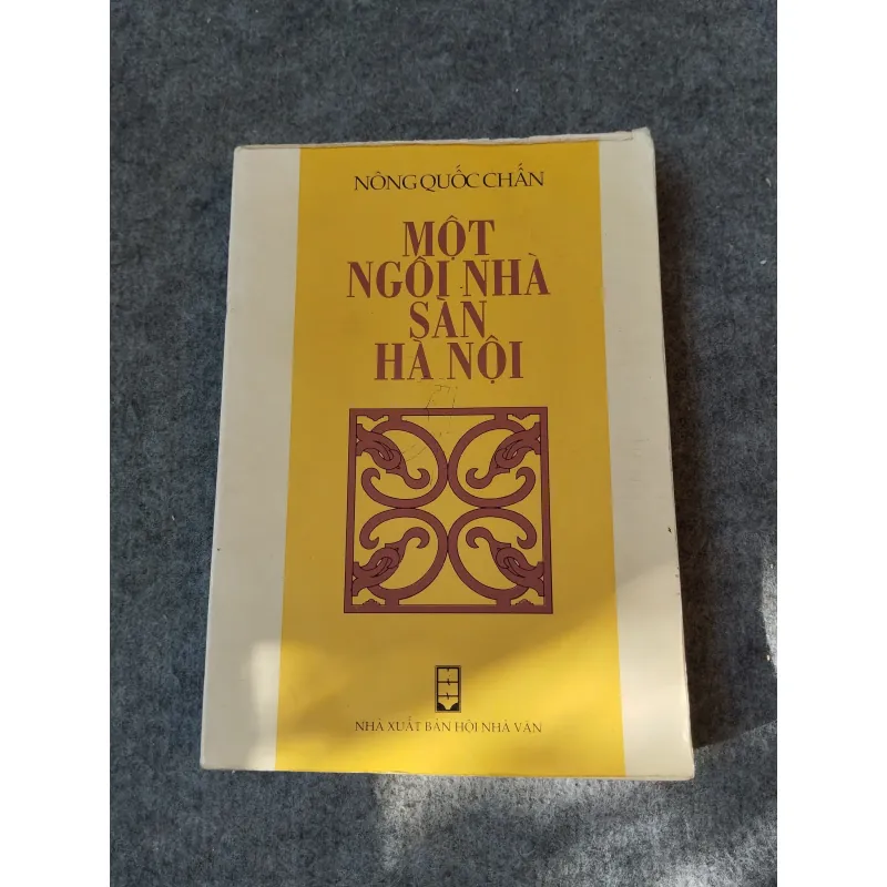 MỘT NGÔI NHÀ SÀN HÀ NỘI - NÔNG QUỐC CHẤN 717953