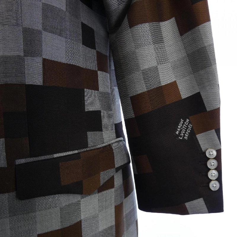 Áo khoác LOUIS VUITTON HRJ61EMGI - Hàng hiệu Chính hãng 901010