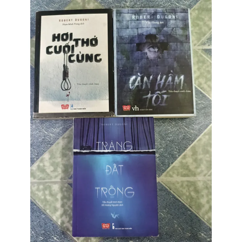 Combo 3 cuốn tiểu thuyết trinh thám của Robert  Dugoni 712505