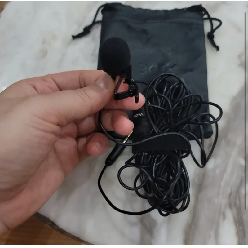 Míc để bàn BOYA Như mới + tặng míc dây Boya 937478