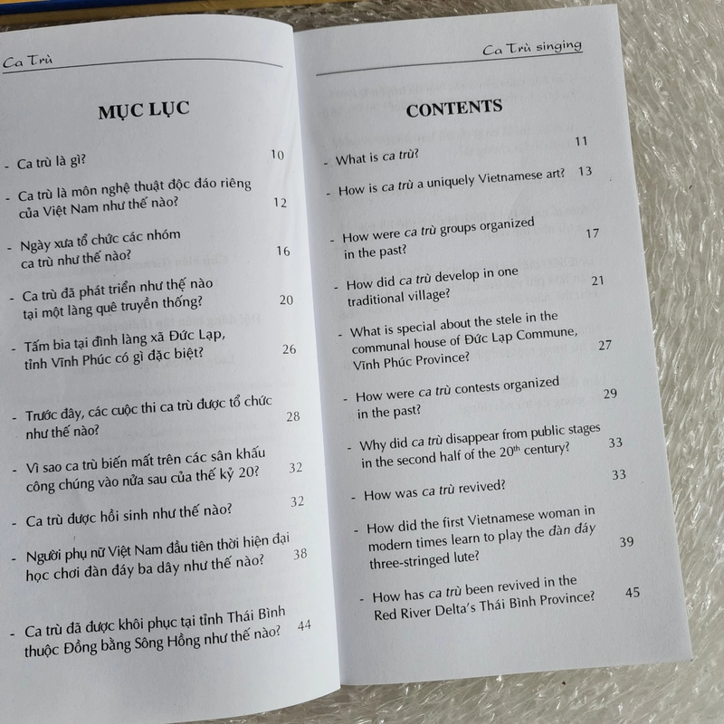 Ca trù ca trù singing | Hữu Ngọc chủ biên I song ngữ Việt Anh 546204