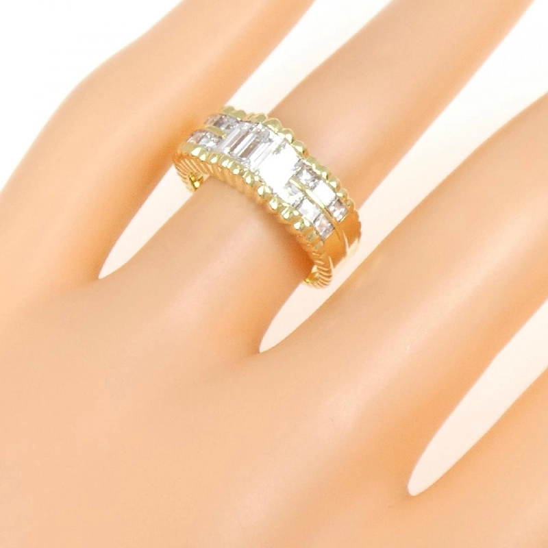 Nhẫn kim cương K18YG 0.97CT 672576