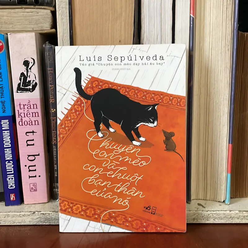 II Tựa sách: Chuyện Con Mèo Và Con Chuột Bạn Thân Của Nó - LUIS SEPÚLVEDA - 2017 569523