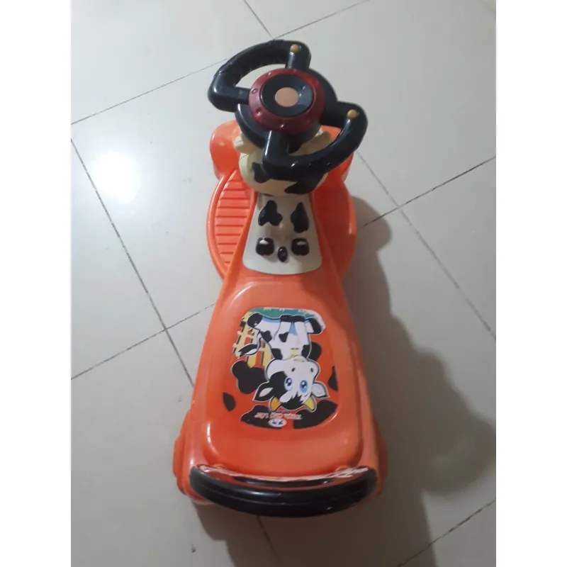 xe lắc trẻ em 1044730