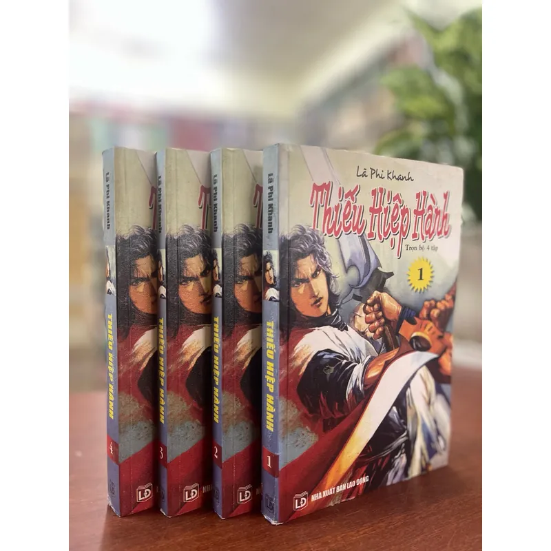 THIẾU HIỆP HÀNH (TRỌN BỘ 4 TẬP) - LÃ PHI KHANH  1061825