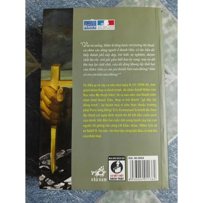 Nữ kia của Hitler - Eric-Emmanuel Schmitt 674200