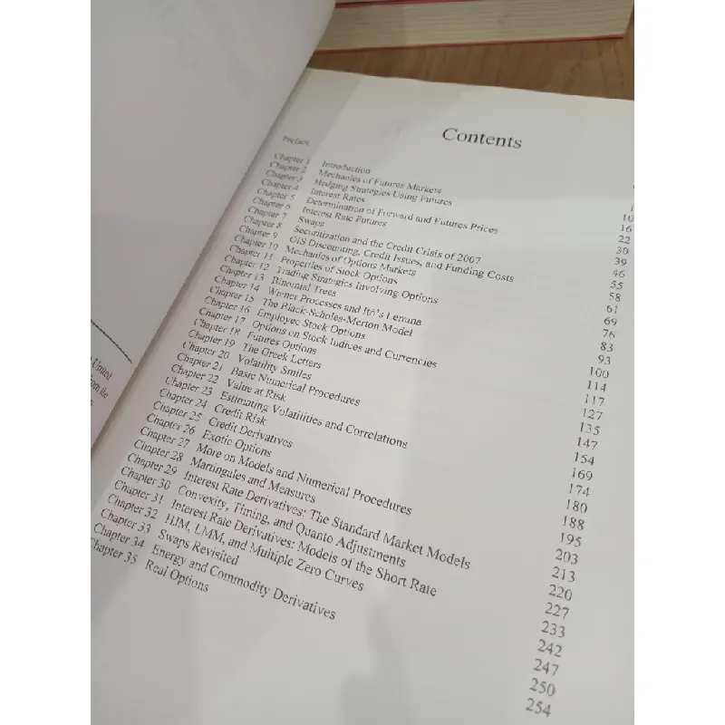 Student solutions manual for Options, future, and other derivatives - John C. Hull 702542