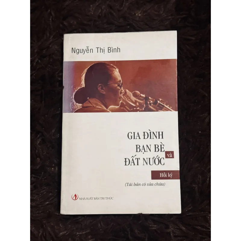 Gia đình, bạn bè, đất nước 1042795