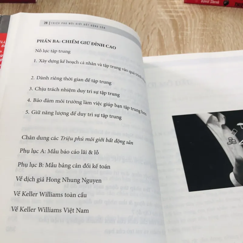 Triệu Phú Môi Giới Bất Động Sản Tác giả: Gary Keller (cùng Dave Jenks & Jay Papasan)  929255