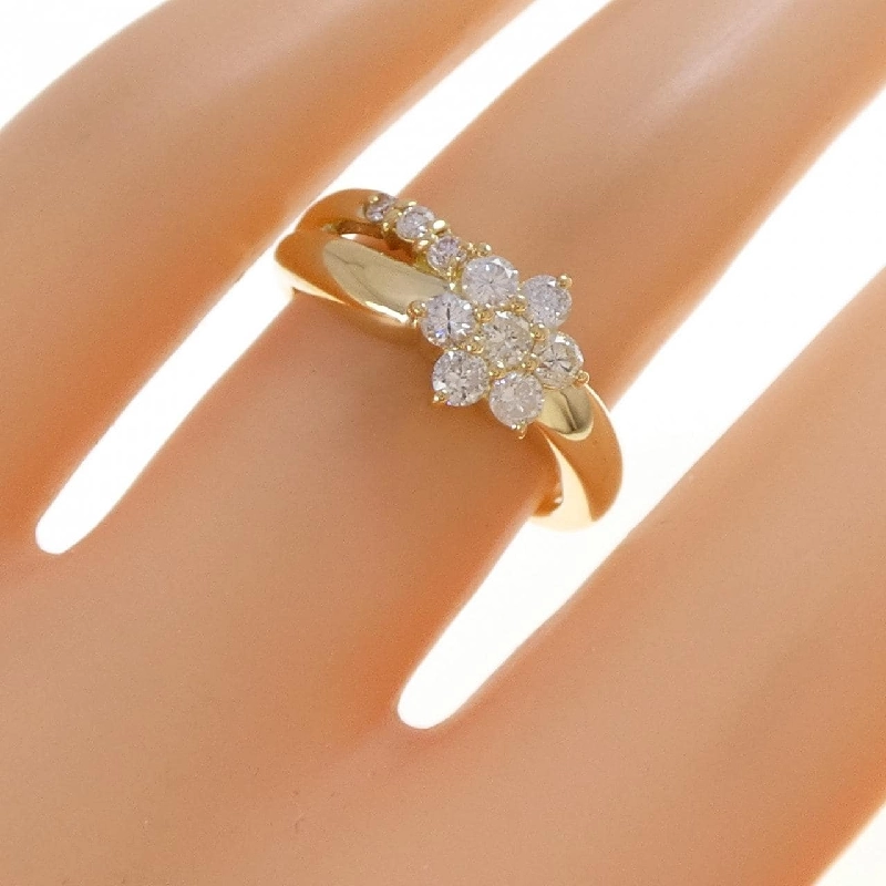 Nhẫn kim cương hoa K18YG 0.43CT - Hàng hiệu chính hãng 852148