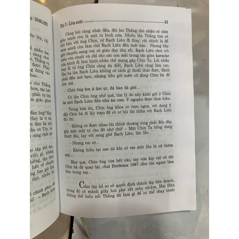 DÒNG ĐỜI (TẬP III VÀ IV) - NGUYỄN TRUNG 688166