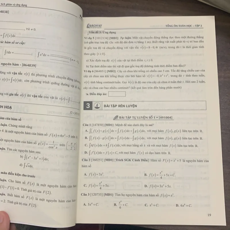 Sách Tổng Ôn Toán 12 tập 2 moonbook new 100% 750782