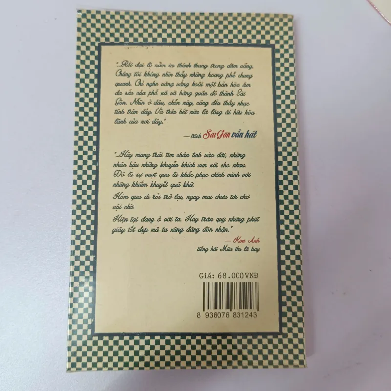 Sài gòn vẫn hát - Mạc Thụy & Vbee Hoàng 927180