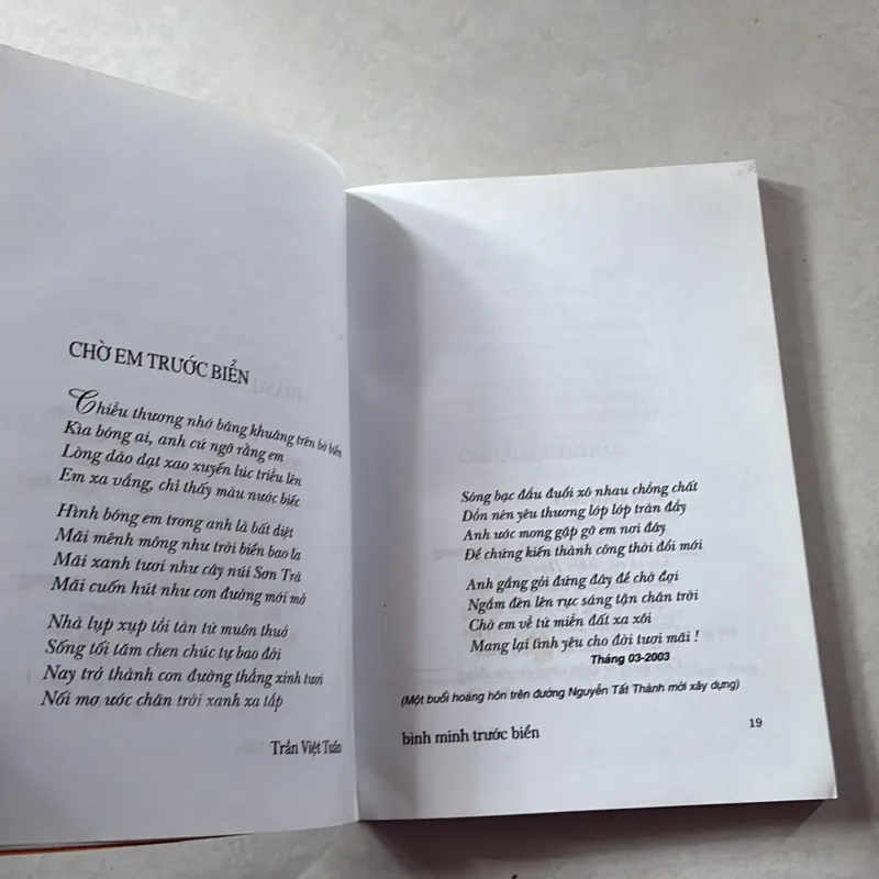 Bình minh trước biển - Trần Việt Tuấn 735943