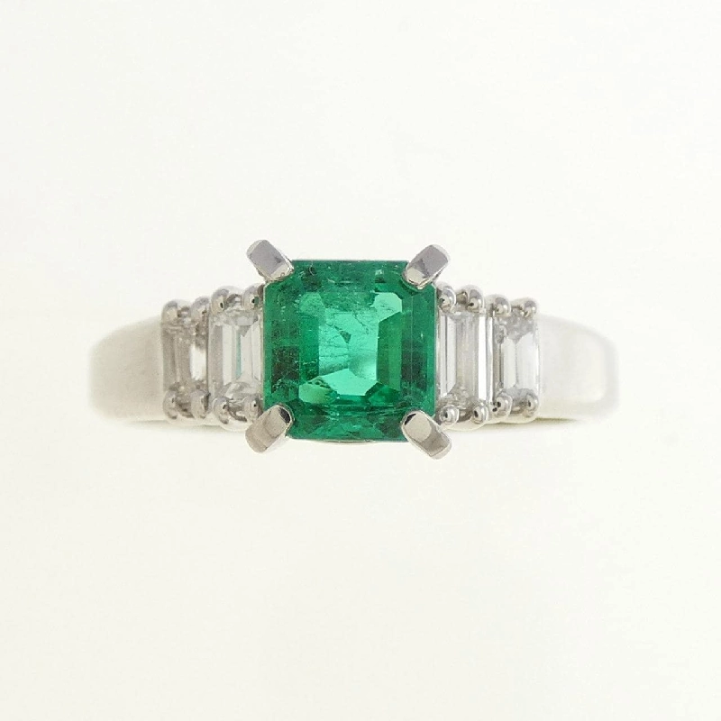 Nhẫn Emerald PT900 0.67CT 671328