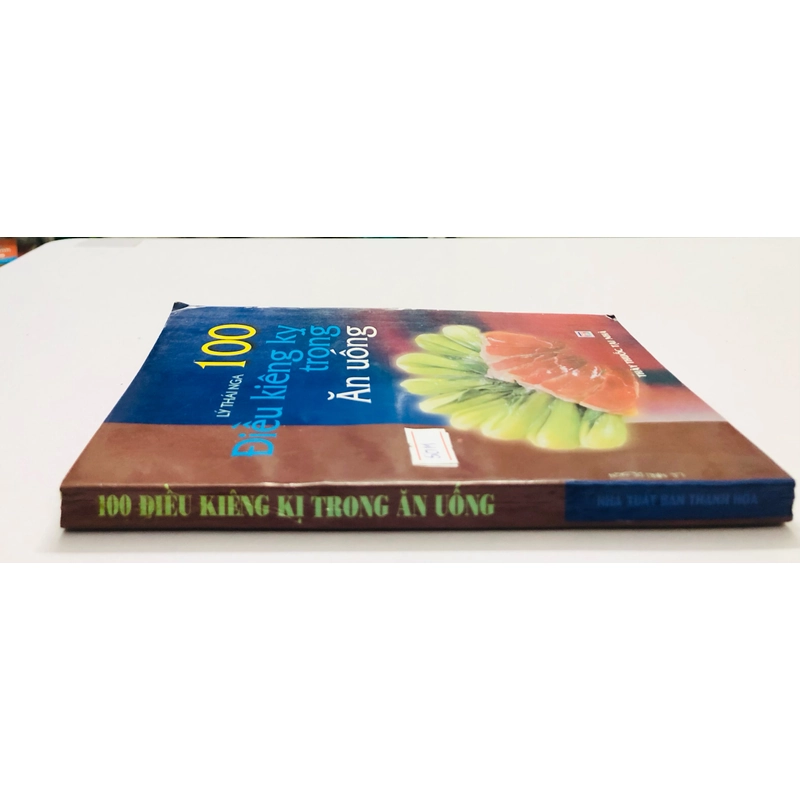 NHỮNG ĐIỀU KIÊNG KỴ TRONG ĂN UỐNG  - 252 trang, nxb: 2002 360902