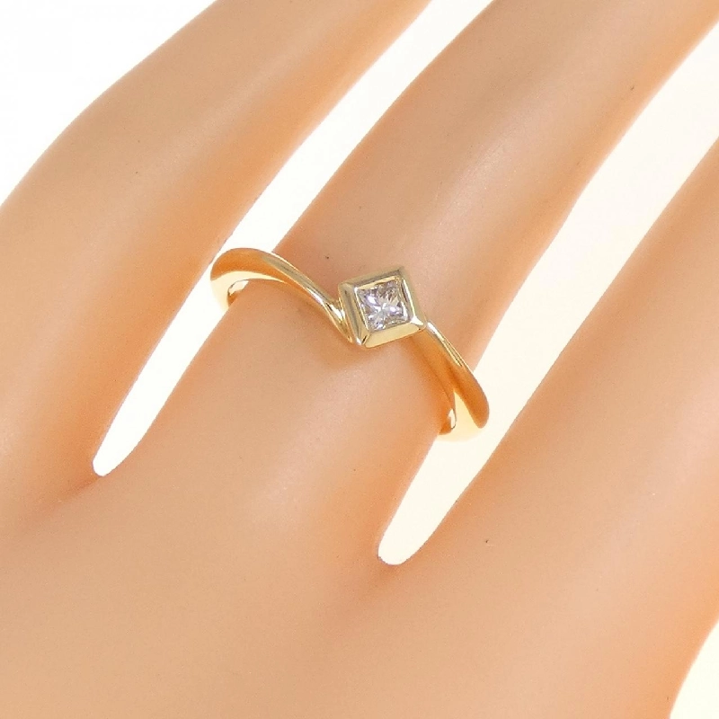 Nhẫn kim cương K18YG 0.11CT 670504