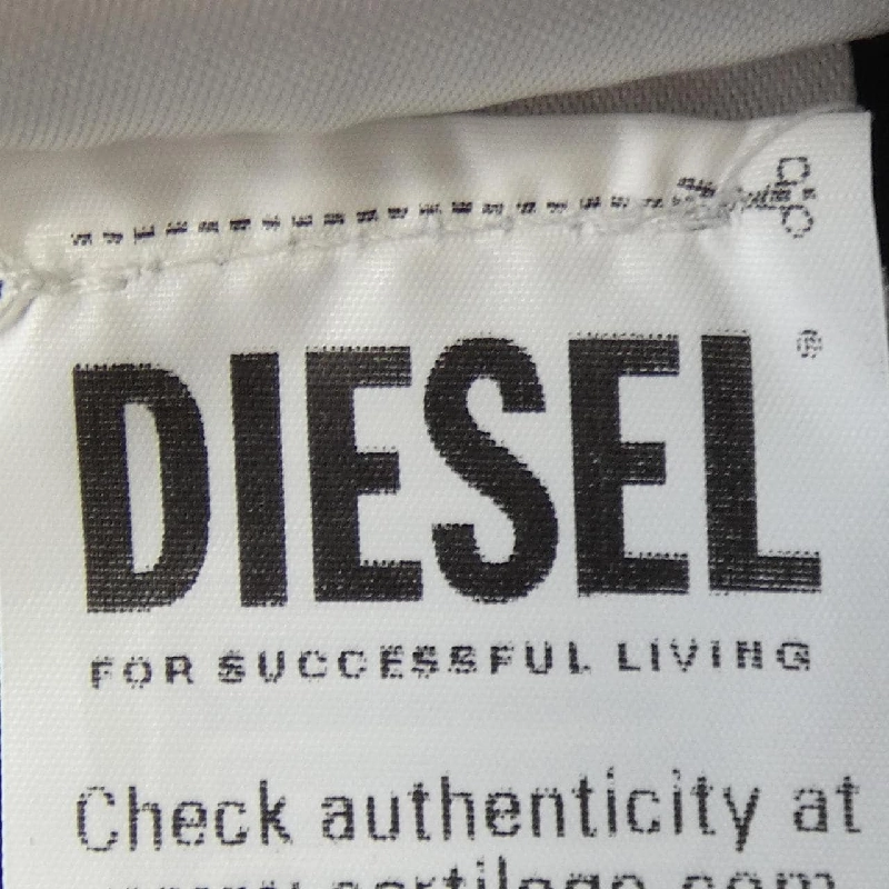 Quần jeans DIESEL - Hàng hiệu Authentic 891743