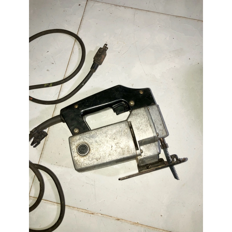 Máy cưa lọng Makita Nhật ( có điều tốc ) 522855
