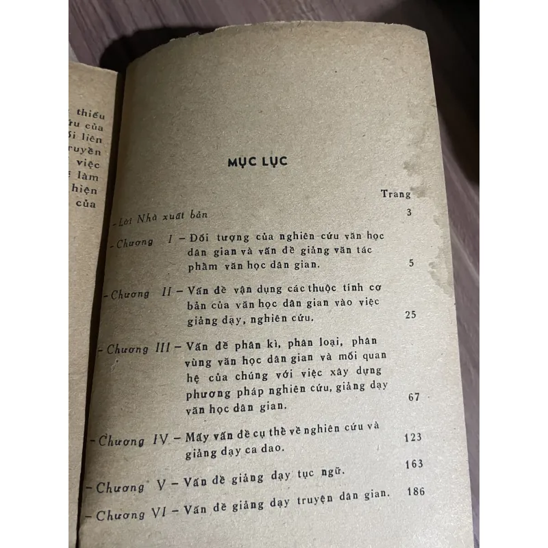 HOÀNG TIẾN LỰU - Mấy vấn đề  PHƯƠNG PHÁP GIẢNG DẠY -NGHIÊN CỨU VĂN HỌC DÂN GIAN  748088