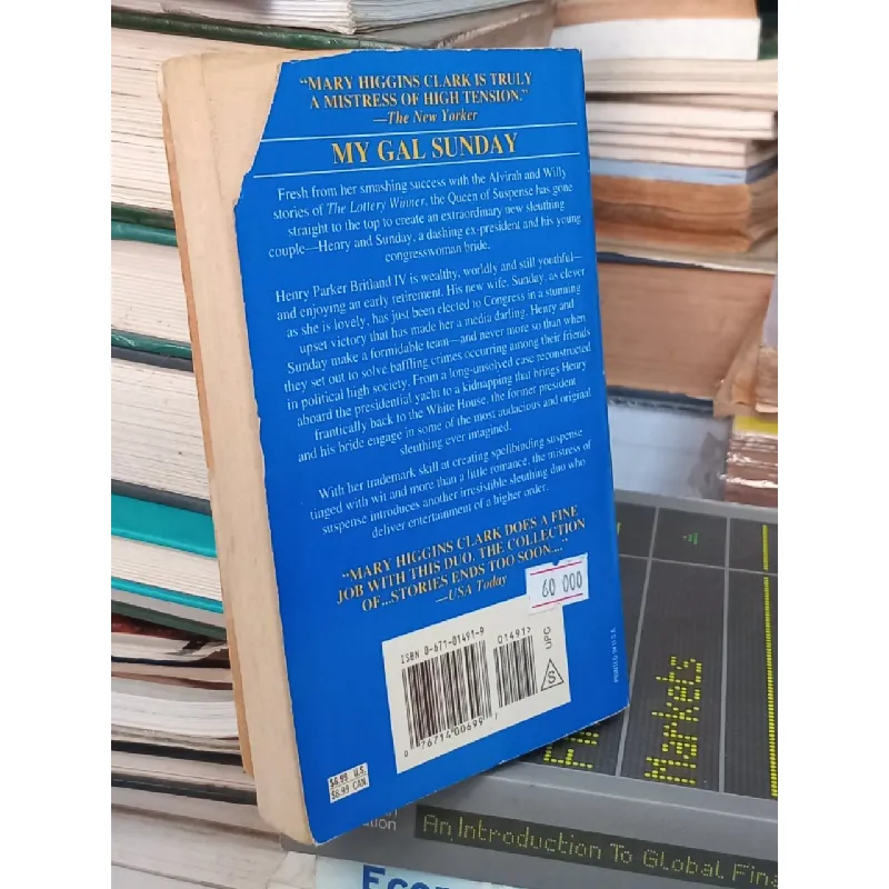 The Queen of Suspense MARY HIGGINS CLARK 697340