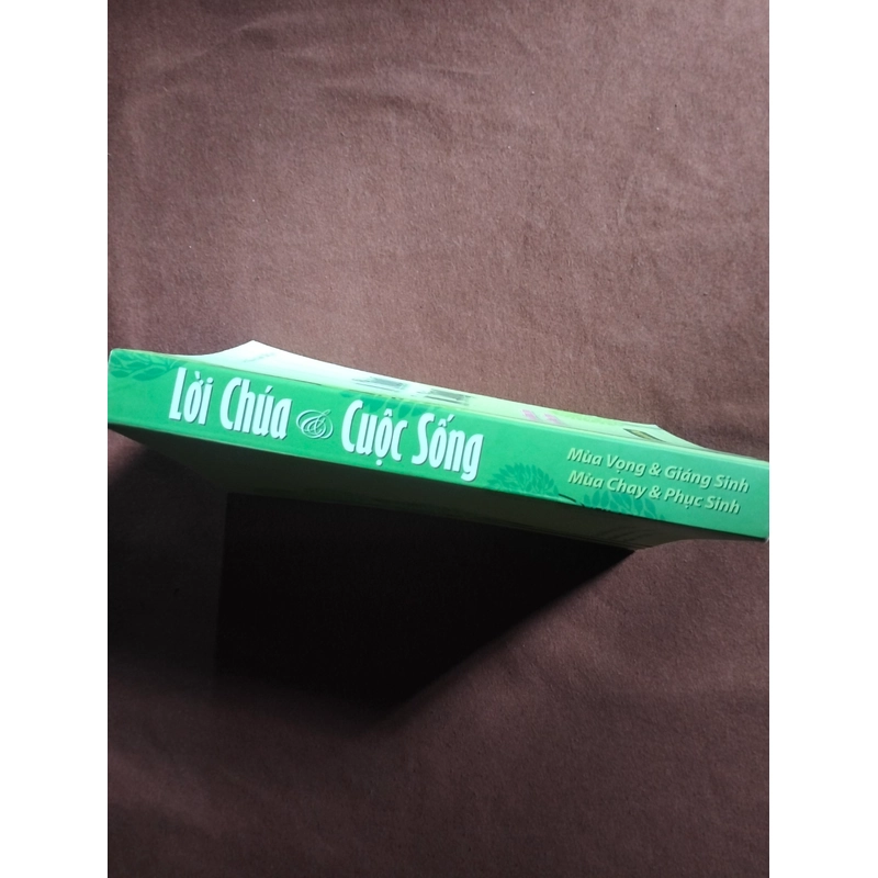 Sách cũ "Lời chúa cuộc sống", Lm. Giuse Đinh Tất Qúy 474492