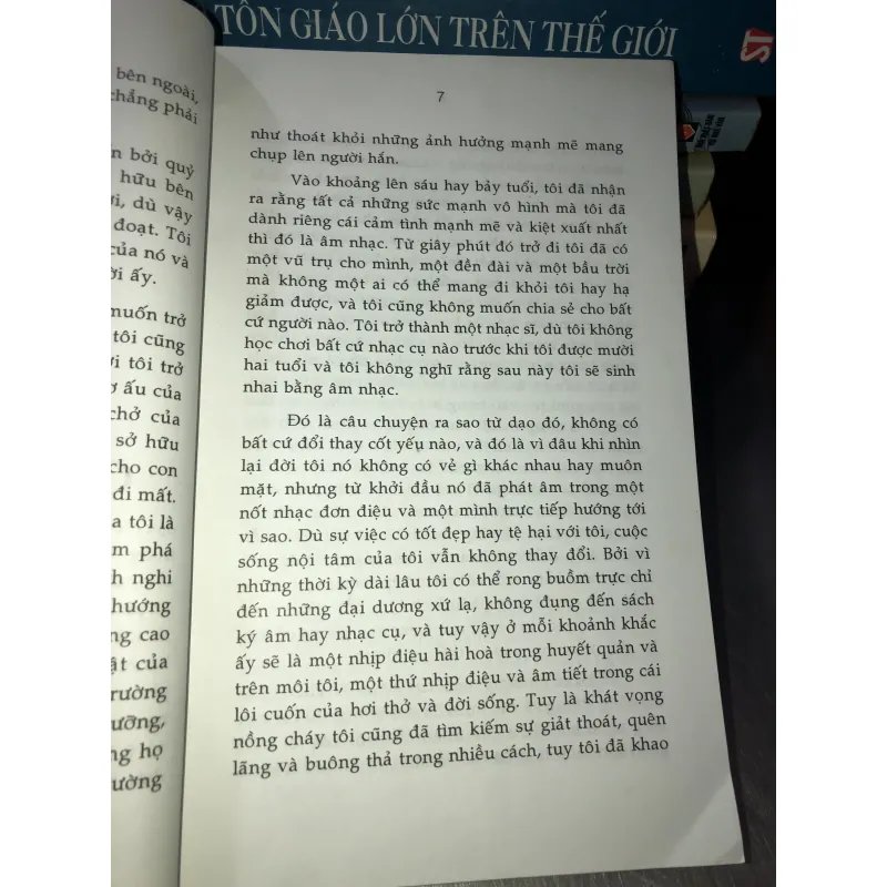 Mối tình của chàng nhạc sĩ - H.Hesse 975018