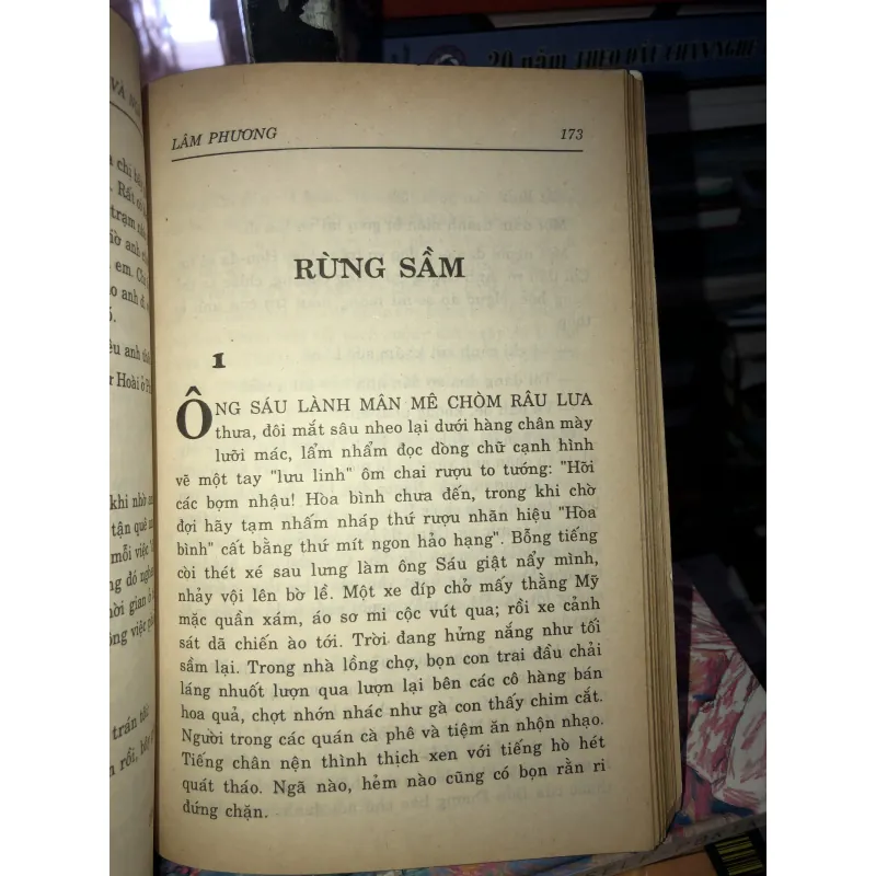 Chiếc còng số 8 - Lâm Phương  960671