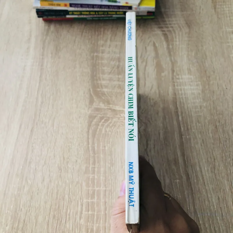 BÍ QUYẾT NUÔI VÀ HUẤN LUYỆN CHIM BIẾT NÓI 447873