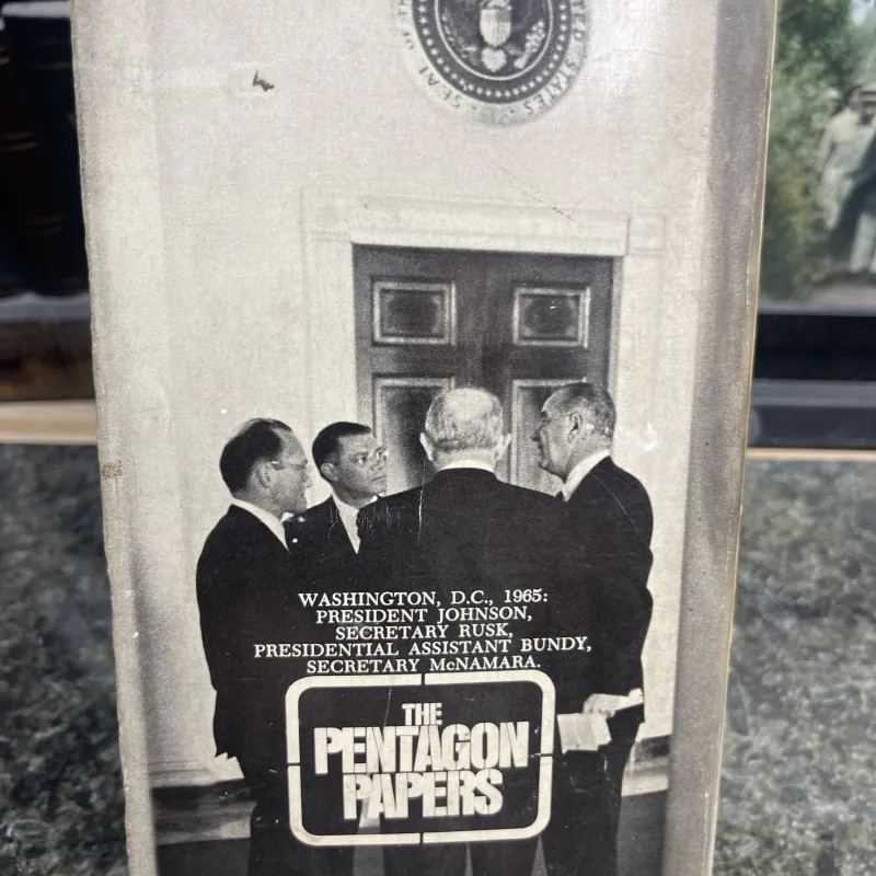 The pentagon papers The secret history of the Vietnam war 760413