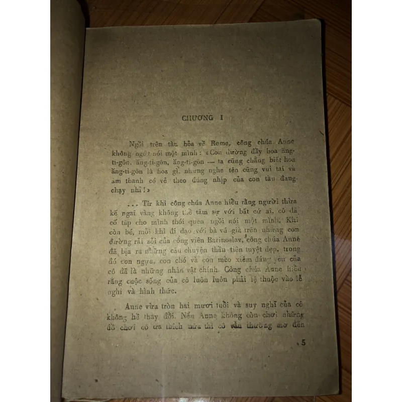 Mối tình vương giả - Odette Ferry 793105